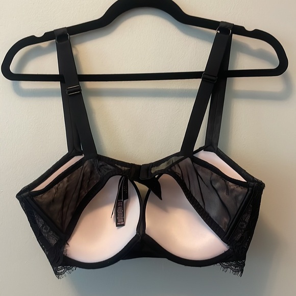 Victoria Secret push-up butterfly shine strap bra - Picture 3 of 4